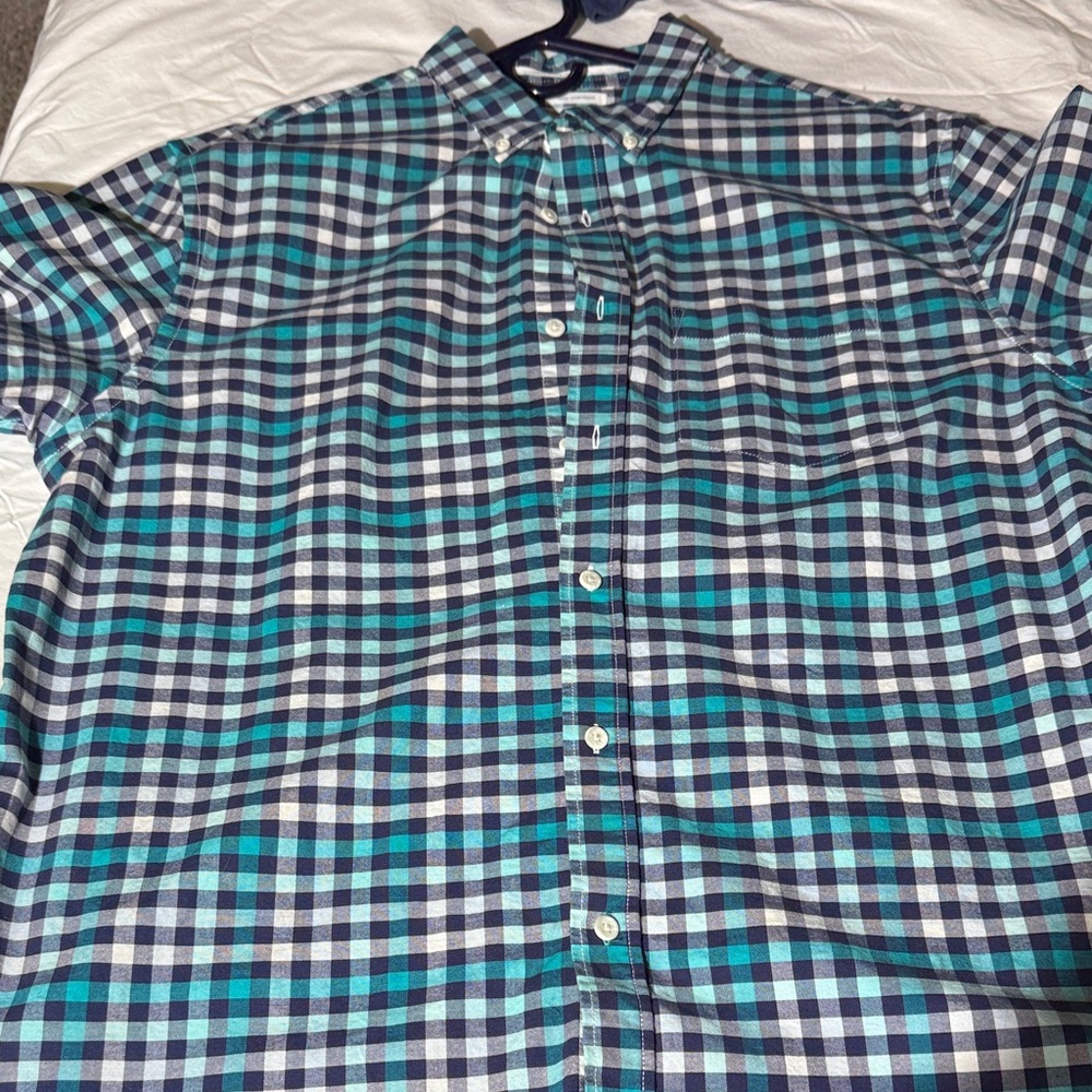 Old Navy Slim Fit Men's Oxford Blue and Green Checkered Shirt